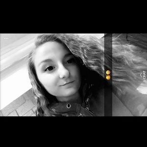 Meet your Posher, Kylie